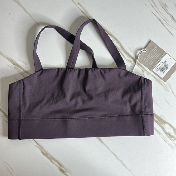 Everlane The Perform Cropped Top in Eggplant NWT Size Medium SOLD OUT ONLINE - Picture 7 of 9